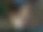 Video di vault: vicky viene fuori con il suo hitachi. Vicky indossa leggings neri senza cavallo ed è in un parco pubblico usando il suo mini hitachi per venire mentre usa anche le dita. Vicky usa clos estremi.