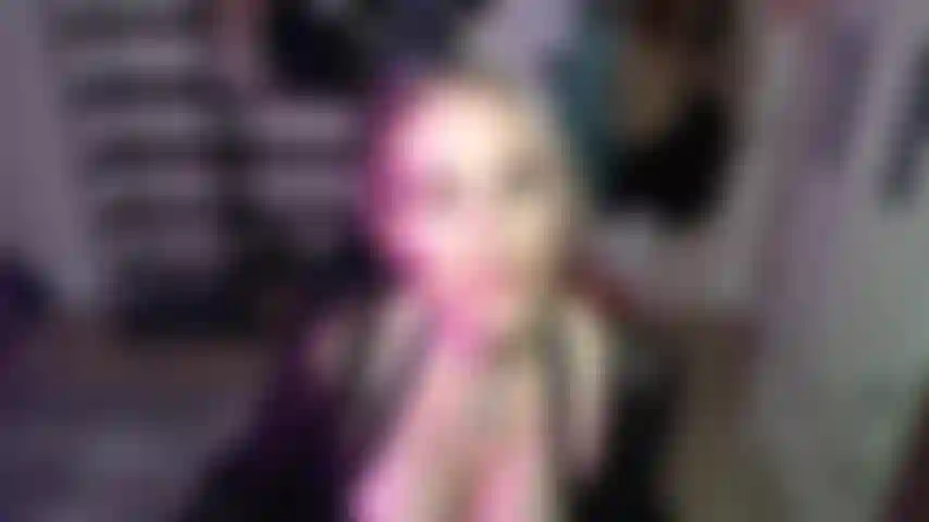 Adoro i piedi pov e joi alle mie piante dei piedi.