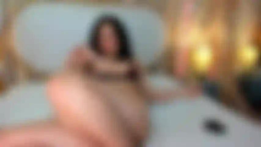 Mi masturbazione nella stanza d'albergo.