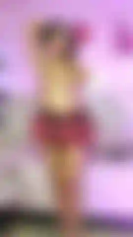 Le mie tette e il mio culo sono pronti per te.