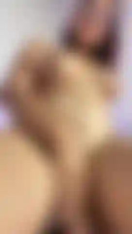 Che cavalca il mio grosso dildo.