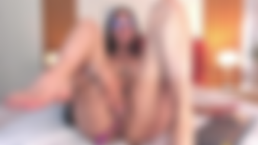 Strofina la tua lingua nella mia figa.