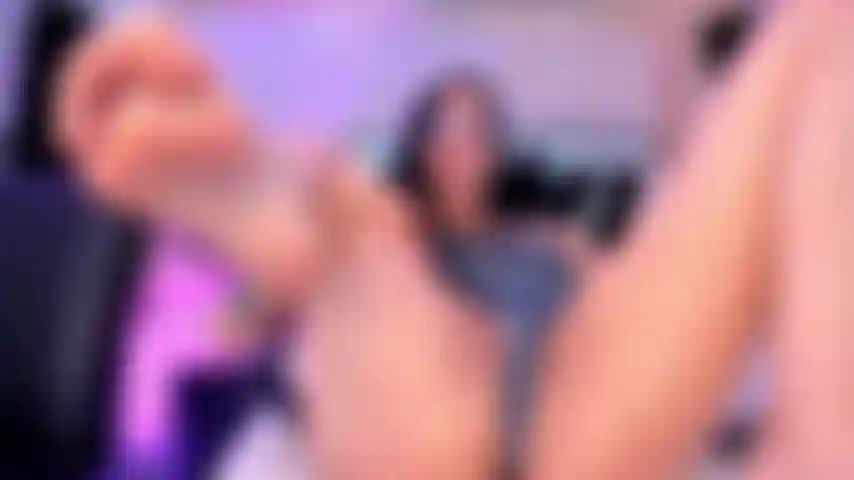 Apro le gambe e bagnami.