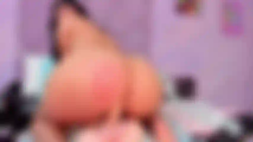 Cavalca il mio giocattolo, sono molto sexy.