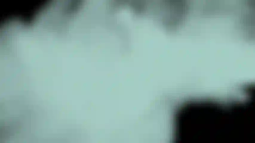 Sottomettiti a una bellissima amante.