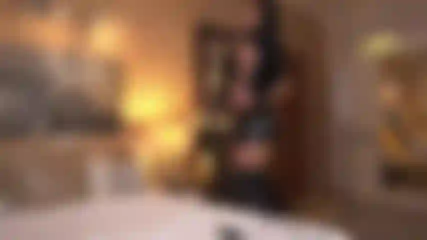 Calda in lattice! Intraprendi un viaggio scatenante, il mio obiettivo è prosciugare le tue palle pesanti e farti esplodere come non mai!