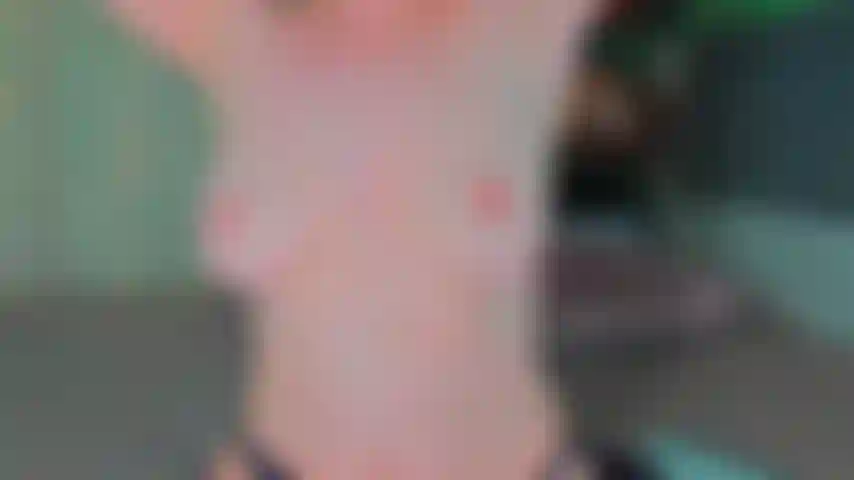 Le tette rimbalzano.