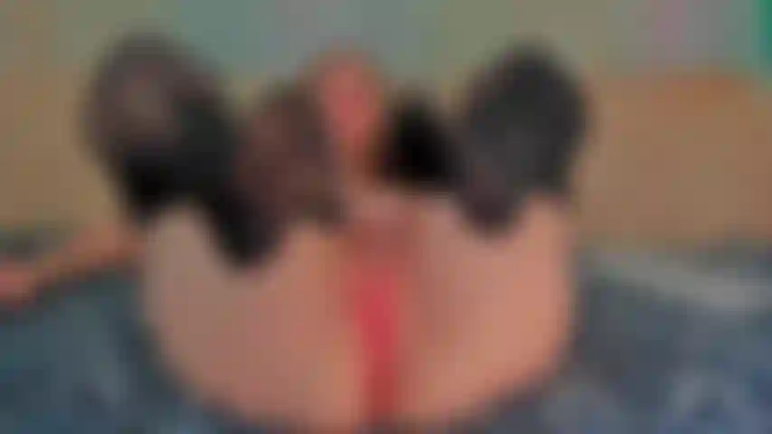 Naked foot/nylon fetish