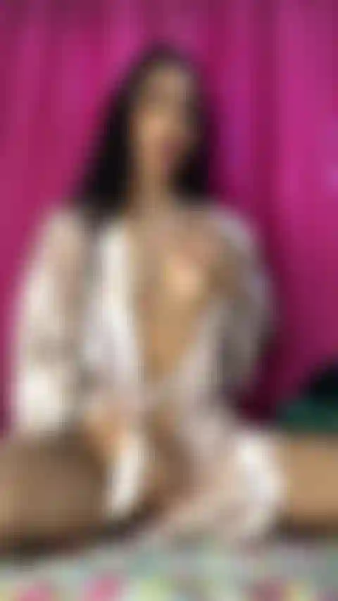 Unisciti a me mentre mi dito.