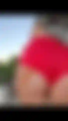 Ero in cima a un edificio e stavo scattando alcune foto rischiose e anche le persone avrebbero potuto vedermi se lo avessero voluto davvero!