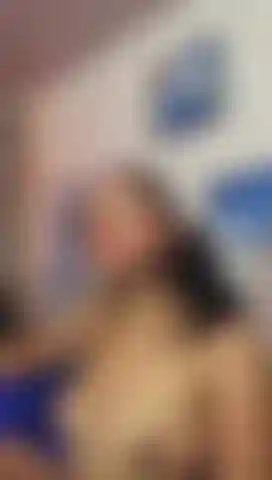 Balla il mio culo grosso.