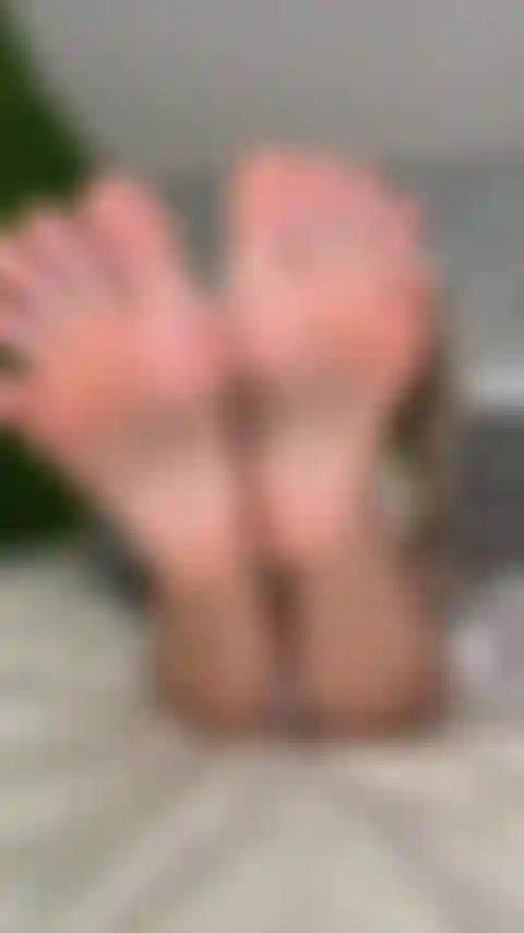 Dita dei piedi francesi.