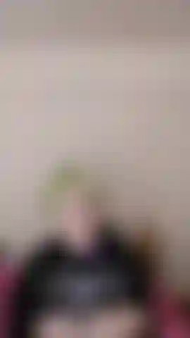 Che urla per i tuoi cazzi.