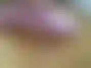 Provo dei collant rosa che mostrano le tette.