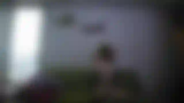 Vuoi vedere come riesco a indossare protesi e vestiti?