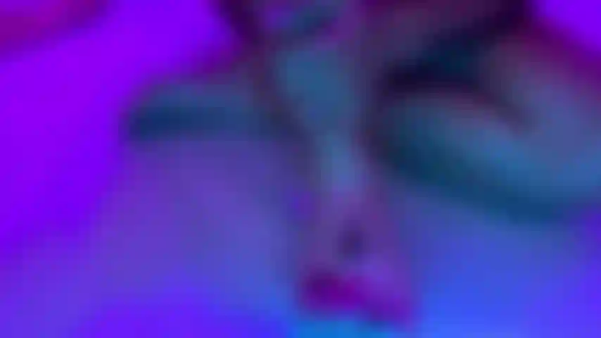 Vuoi giocare con i miei piedi?