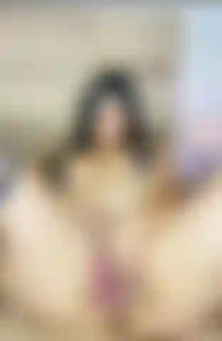 Rub my sweet pussy for you love