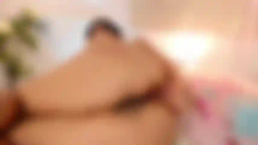 U enjoy how i fuck my Big ass with a glass PLUG! 🍑