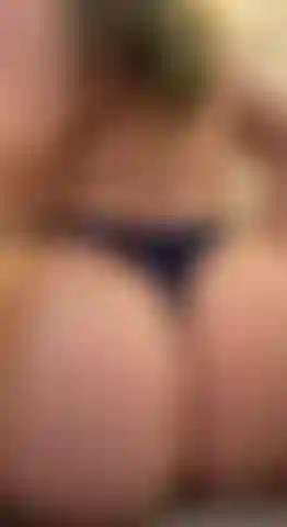 Clip twerk perizoma blu.