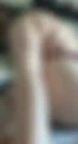 1 Minuto twerk in perizoma.