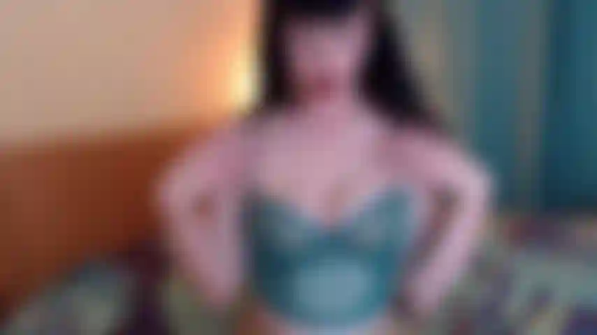 Guardami radermi le ascelle pelose.