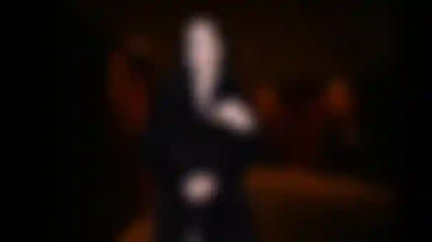 Sedotta, legata e derubata.