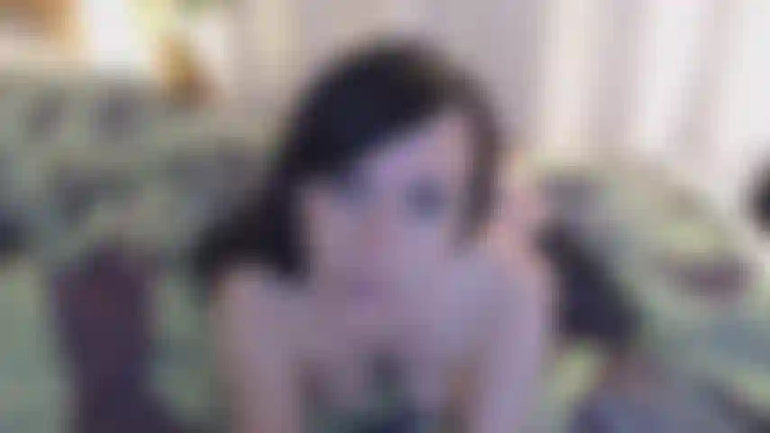 Ti succhio il cazzo! Pompino sensuale.