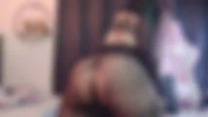 Twerking, con il mio culo enorme.