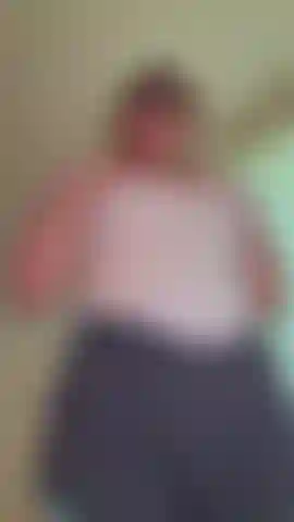 STRIPTEASE GLITCH - Watch me tease you with my body, as clothes disappear in a glitchy way…