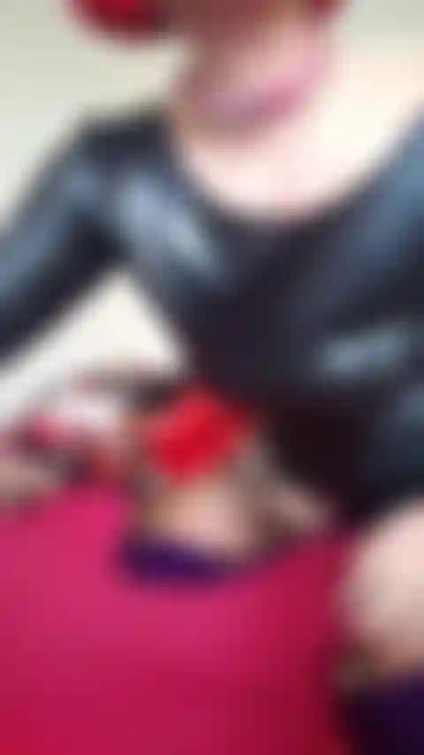 Adora me e i miei stivali! Joi viene come vuole la signorina!