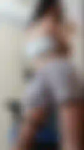 Dacing super sexy until to be NAKED