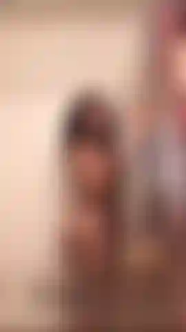 Guardami fare la doccia.