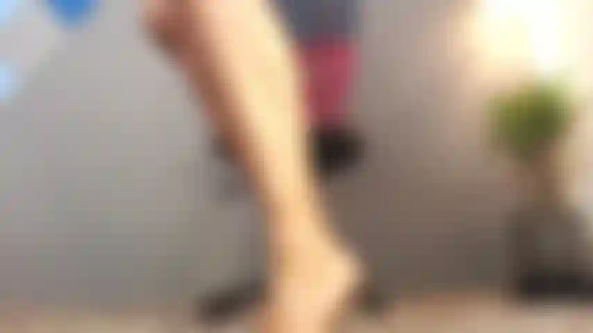 I miei piedi danzano al ritmo della musica.