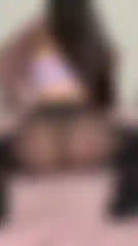 Ho bisogno del tuo sperma nei miei collant.