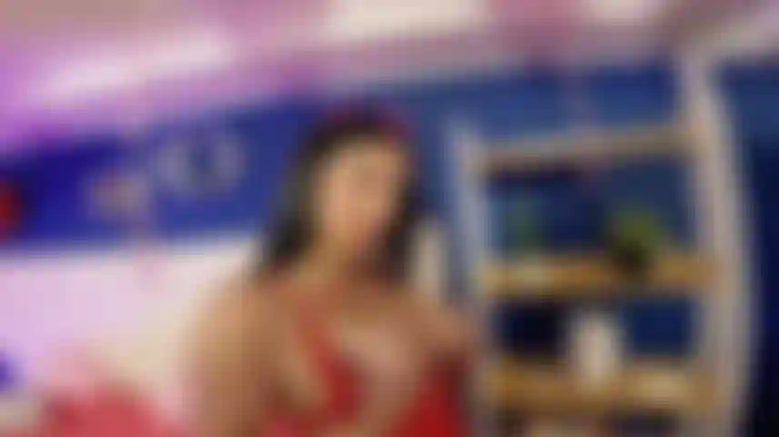 I miei capezzoli rosa ti regalano orgasmi.