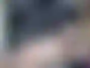 Spia il mio show privato! Guardami mentre distruggo una torta da 8 pollici in meno di 20 minuti. Piggy ha fame di soddisfarti. Voglio impressionarti con quanto cibo posso infilare nel mio faccino.