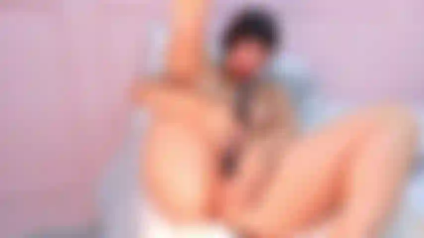 dildo + domi = great orgasm