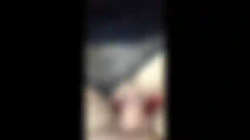 Creampie. Cazzo e figa piena di sperma. Scopiamo, mi riempie la figa di sperma che lascio scorrere per te.