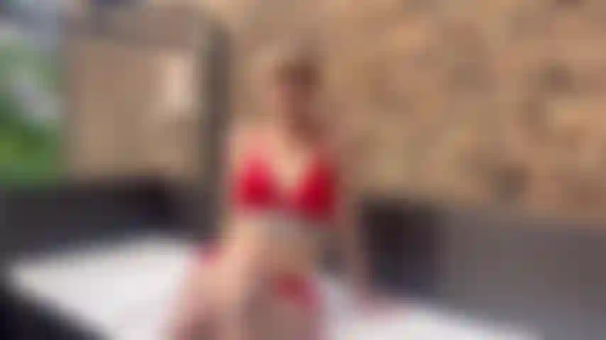 Un'adoratrice di bikini.