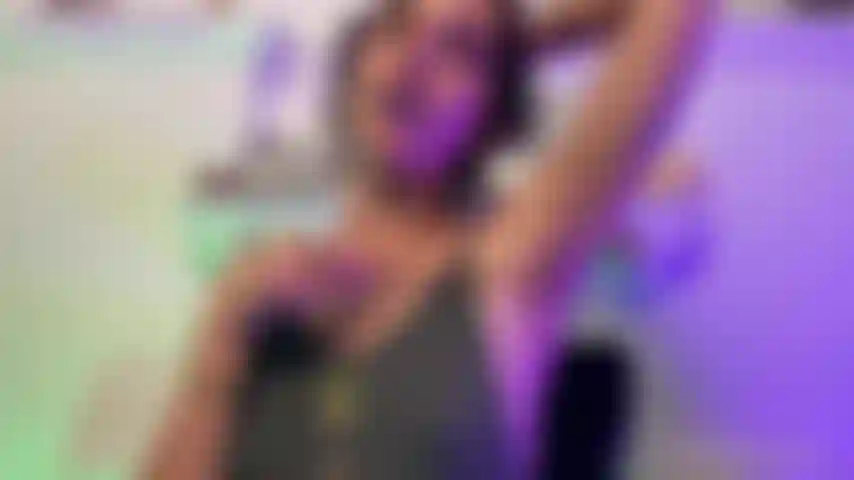 Sotto il mio braccio, sotto il mio incantesimo – trance joi con ascelle pelose.