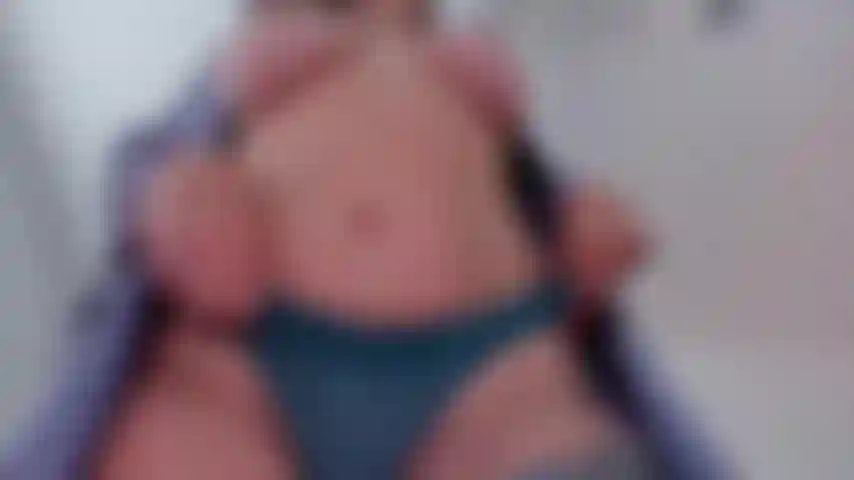 Adorazione della matrigna con joi con conto alla rovescia per lo sperma (completamente nuda).