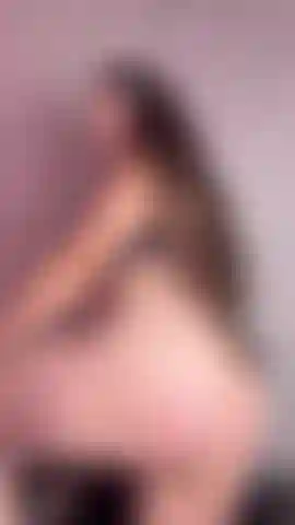 shaking my ass for you