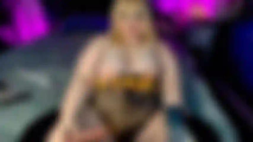 Che ara la mia figa grassa.