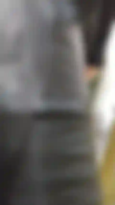 Sono padrona mara, prega verme di stare ai miei piedi, vuoi servirmi lo so...