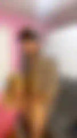 Watch Kelly work this cock (no cum)