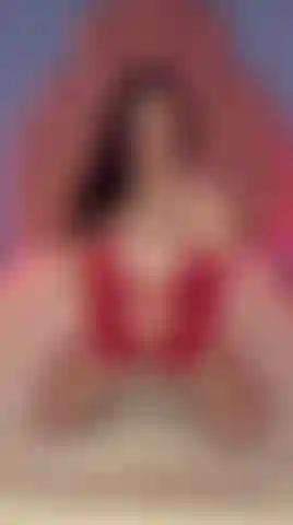 Hey handsome!  Come watch me tonight in my private show... I'll make you shiver with pleasure with my curves and my hottest secrets. Dare to join?