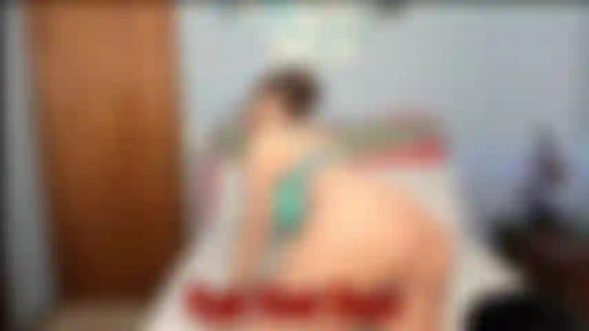 Dirty Breeding Bitch- I tease talking dirty and begging for your seed telling you to breed me. Sexy green outfit and tiny gstring. Sucking dildo, riding, dirty talk. Bouncing tits.