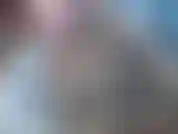 Vestita con un vestito attillato sexy con stampa leopardata e calza marrone chiaro con tacchi marrone chiaro. Ti stuzzico con il mio culo che spunta sotto il vestito modellando in diverse pose mentre do joi per sborrarmi sul culo.