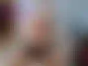 Gioco di ruolo impertinente in cui sono "matrigna" e indosso collant neri velati, parlo sporco e ti incoraggio con allegria e discorsi sporchi a "accarezzare la tua matrigna" e sborrarmi sul mio culo grosso.