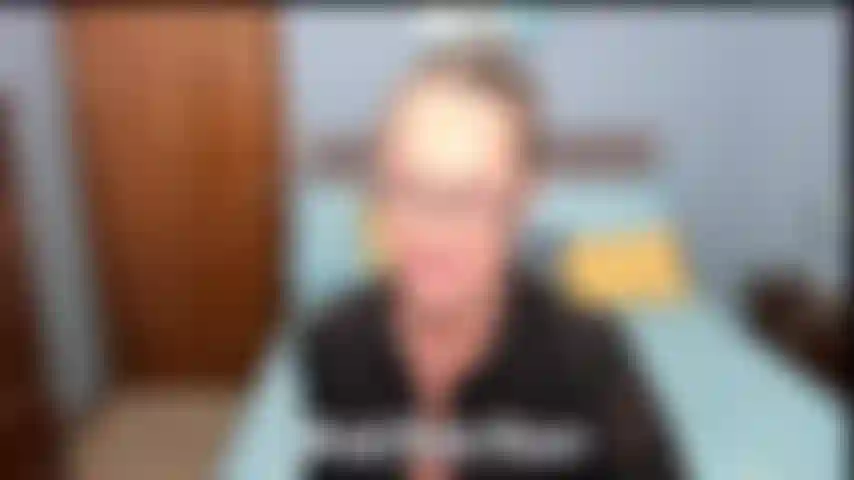 Gioco di ruolo per il colloquio di lavoro come segretaria sgualdrina.